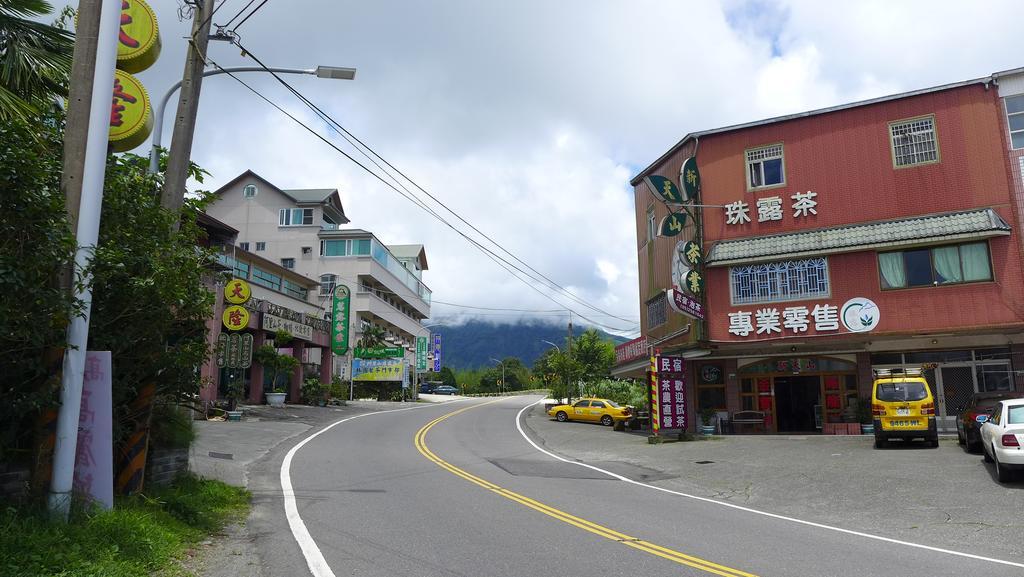 Alishan Tea Homestay Leye Extérieur photo